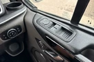 2023-ford-tourneo-custom-small-27