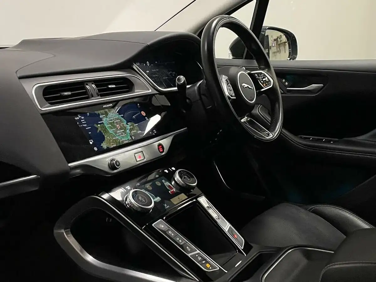 2021-jaguar-i-pace-ev400-hse-big-27