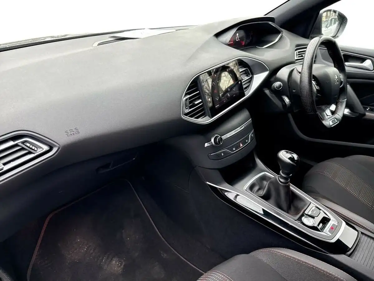 2021-peugeot-308-sw-12-puretech-gt-estate-big-8