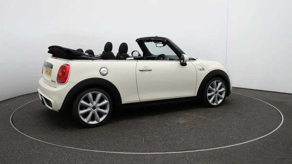 2018-mini-cooper-20-cooper-s-series-ii-ss-convertible-2d-big-53