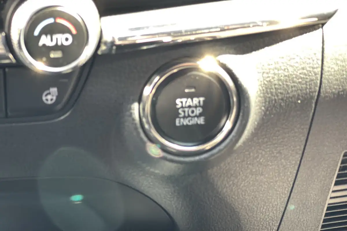 2022-mazda-mazda3-20-gt-sport-122ps-hatchback-5d-auto-big-21