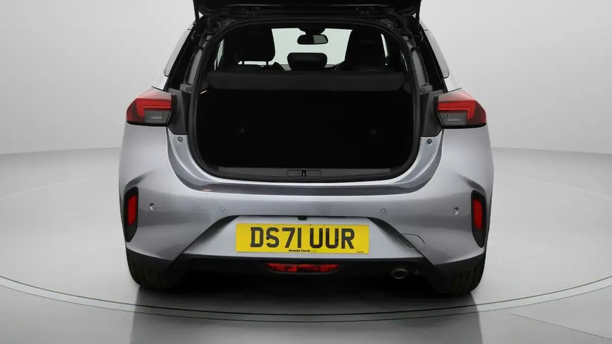 2022-vauxhall-corsa-12-turbo-ultimate-100ps-big-16