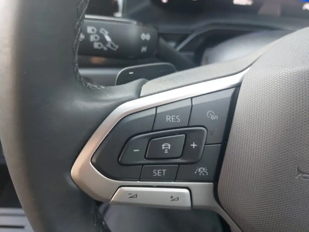 2023-volkswagen-polo-10-tsi-life-dsg-big-16