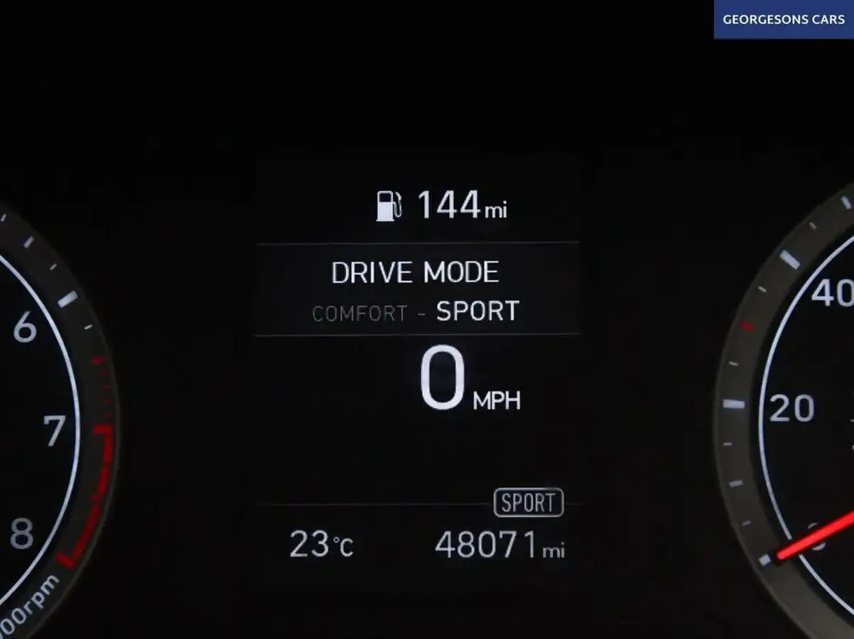 2021-hyundai-i20-10-t-gdi-element-big-28