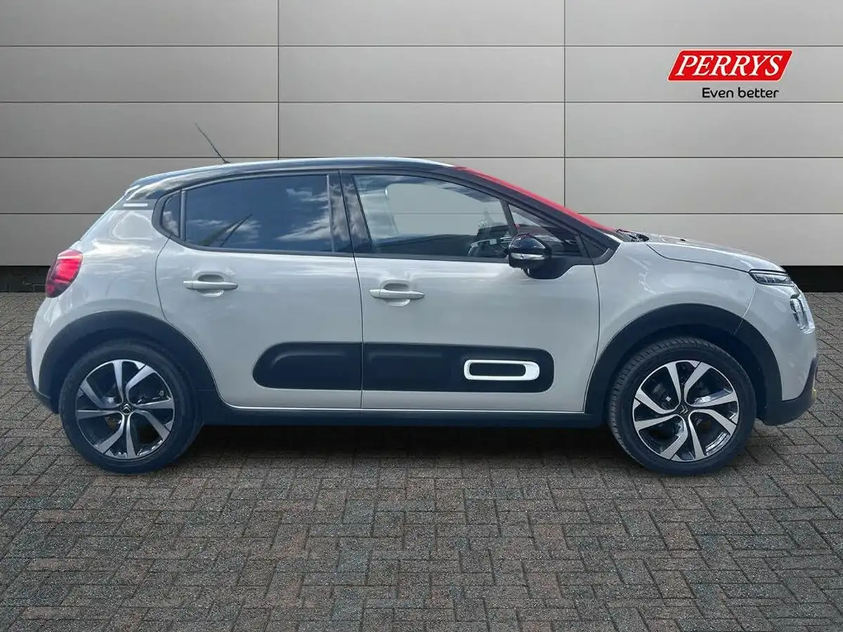 2022-citroen-c3-12-puretech-shine-plus-110ps-ss-big-2