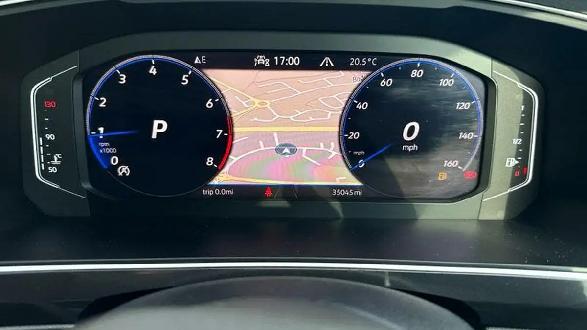 2020-volkswagen-tiguan-15-tsi-r-line-big-24