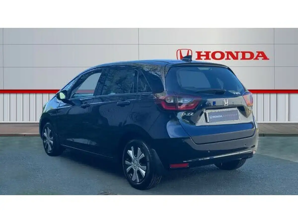 2022-honda-jazz-15-i-mmd-sr-109ps-big-2