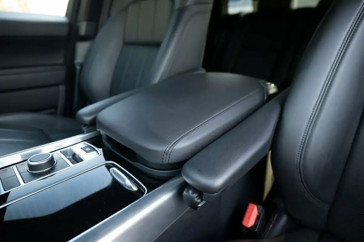 2022-land-rover-range-rover-sport-20-p400e-hse-dynamic-big-21