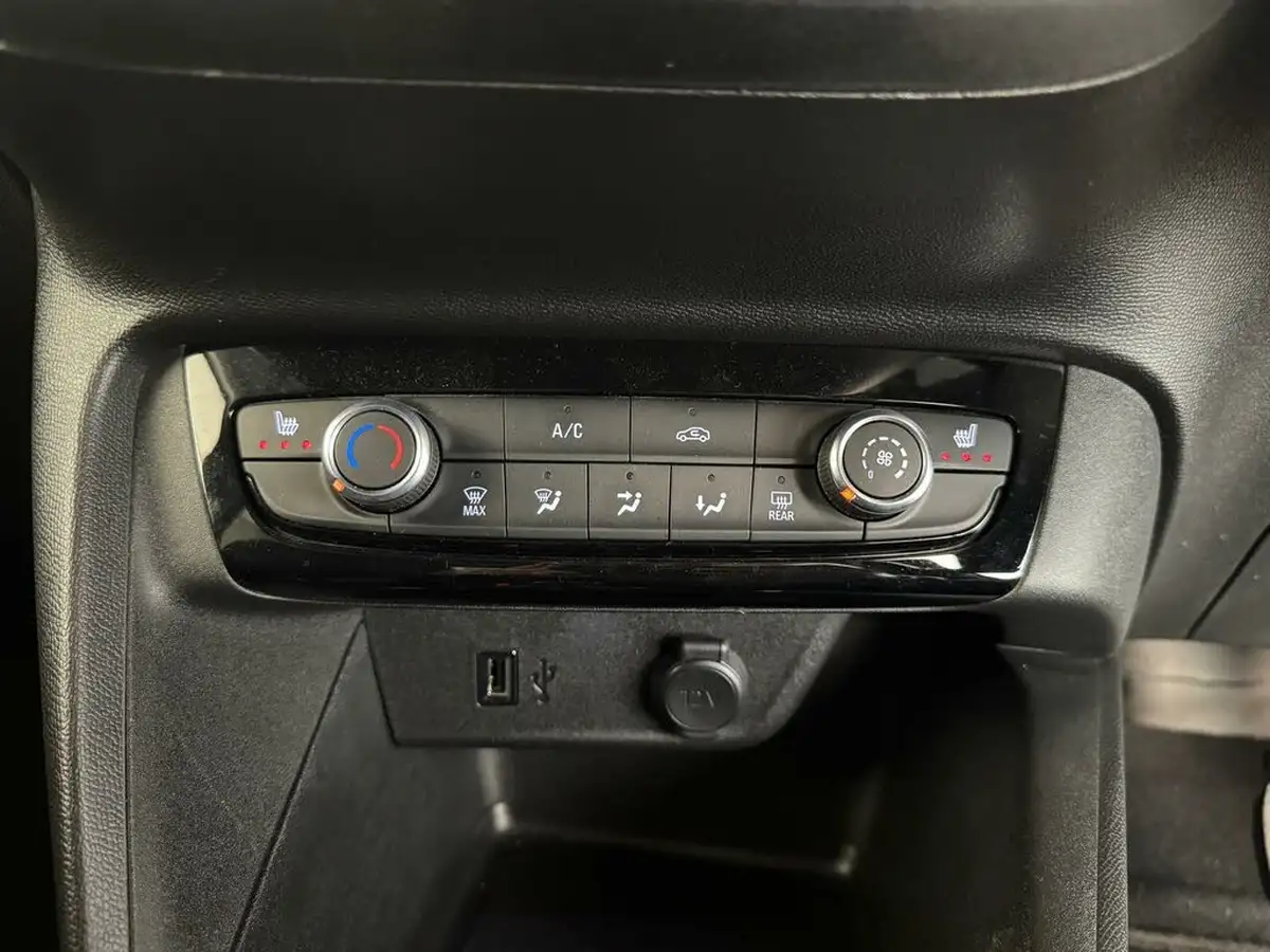 2022-vauxhall-corsa-12-turbo-elite-edition-auto-big-28