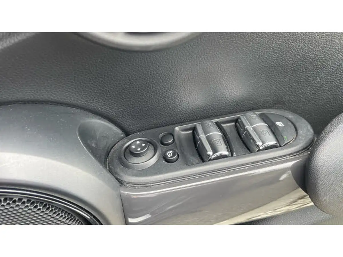 2018-mini-cooper-15-cooper-series-ii-ss-hatchback-5d-big-26