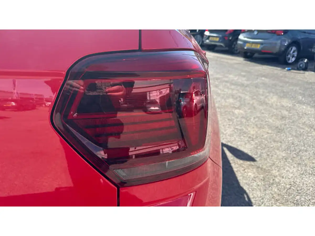 2018-volkswagen-polo-10-tsi-se-big-31