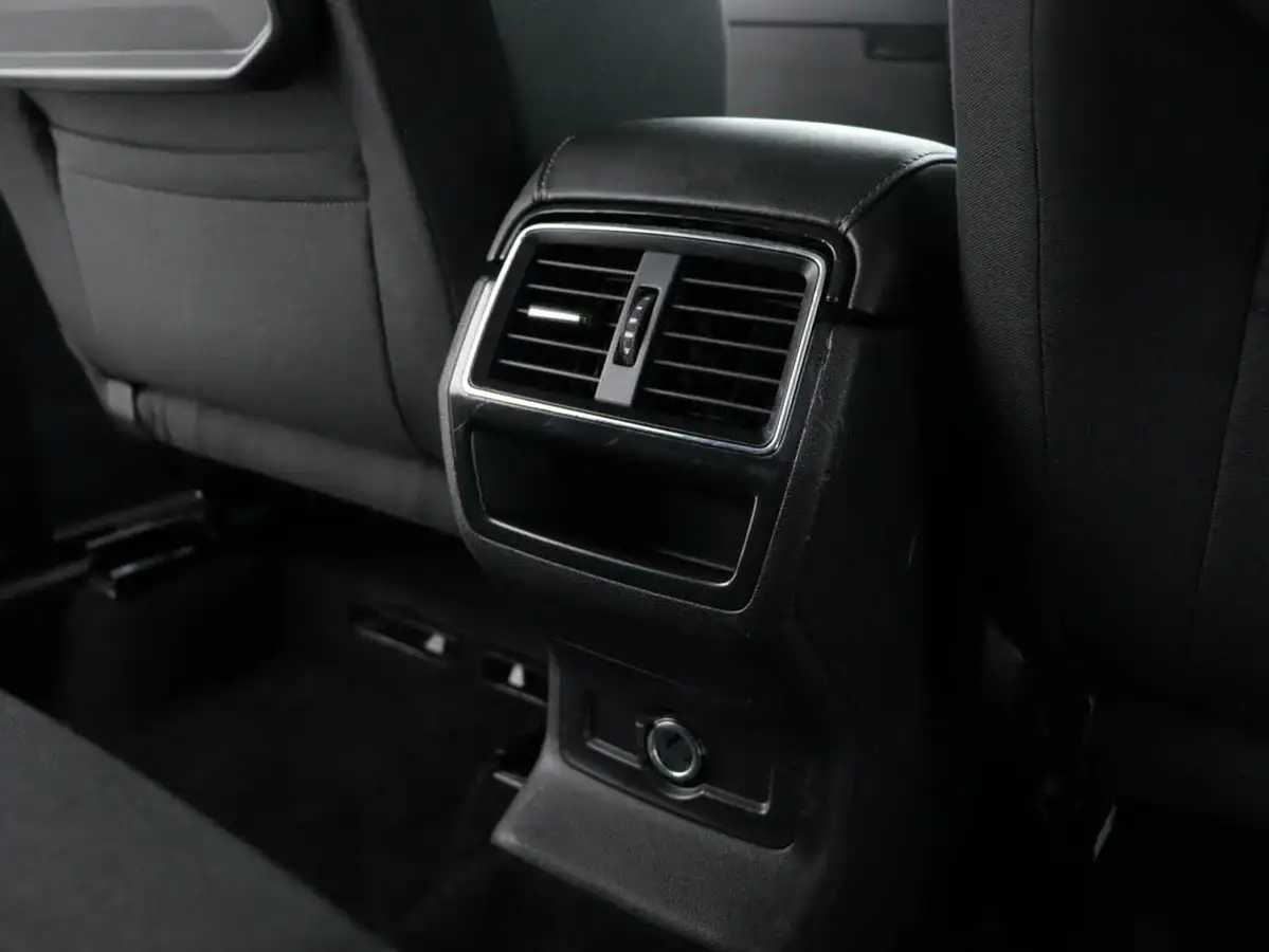2023-skoda-karoq-15-tsi-se-drive-dsg-big-46