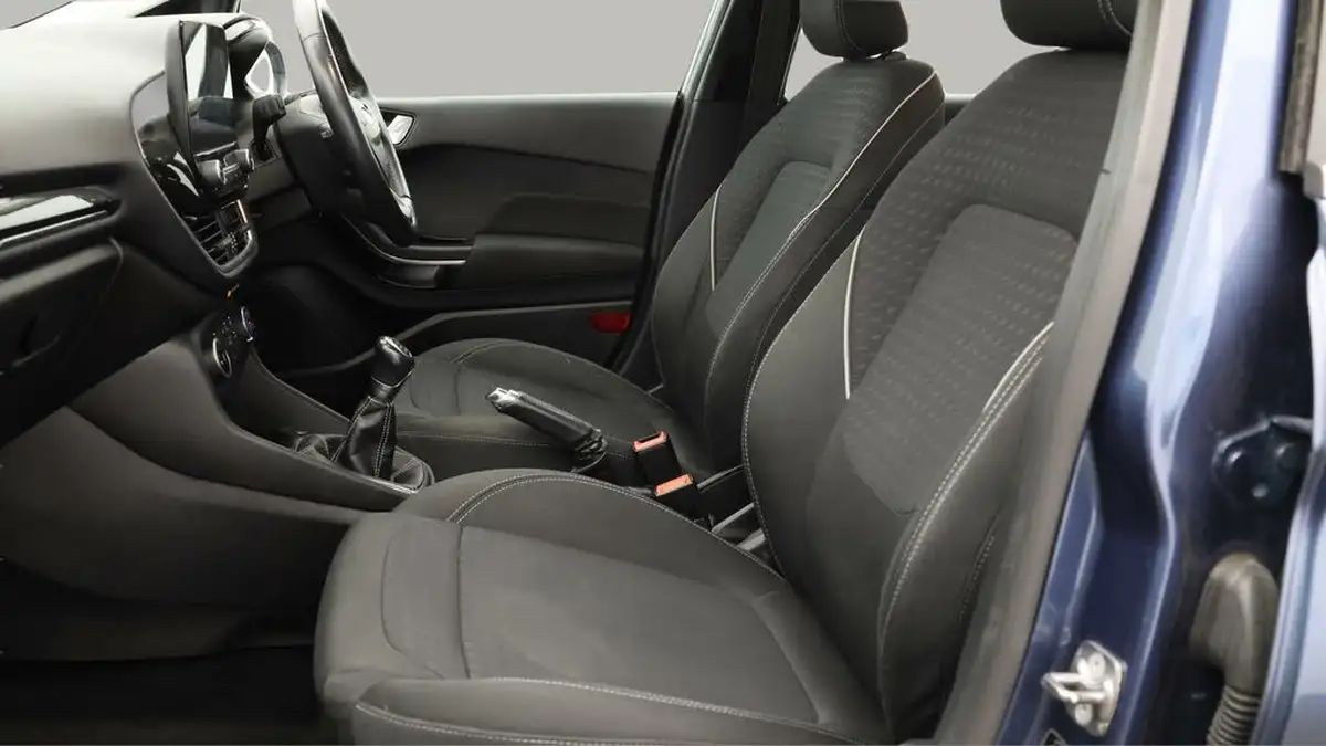2018-ford-fiesta-11-ti-vct-zetec-5d-big-20