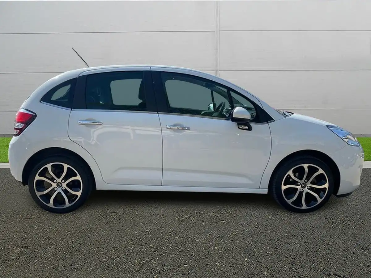2016-citroen-c3-12-platinum-big-7