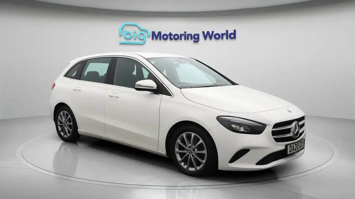 2020-mercedes-benz-b-class-13-b180-sport-7g-dct-big-1