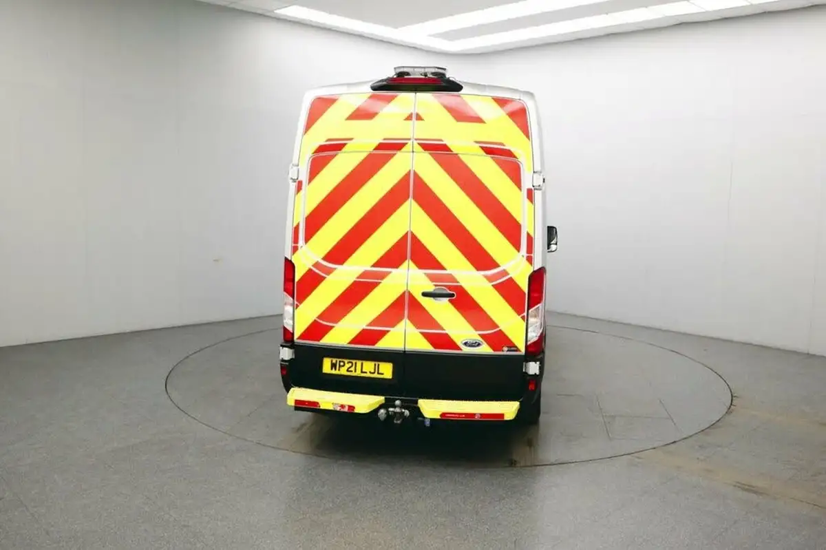 2021-ford-transit-20tdci-350-l2h3-trend-130pseu6dt-panel-van-big-6