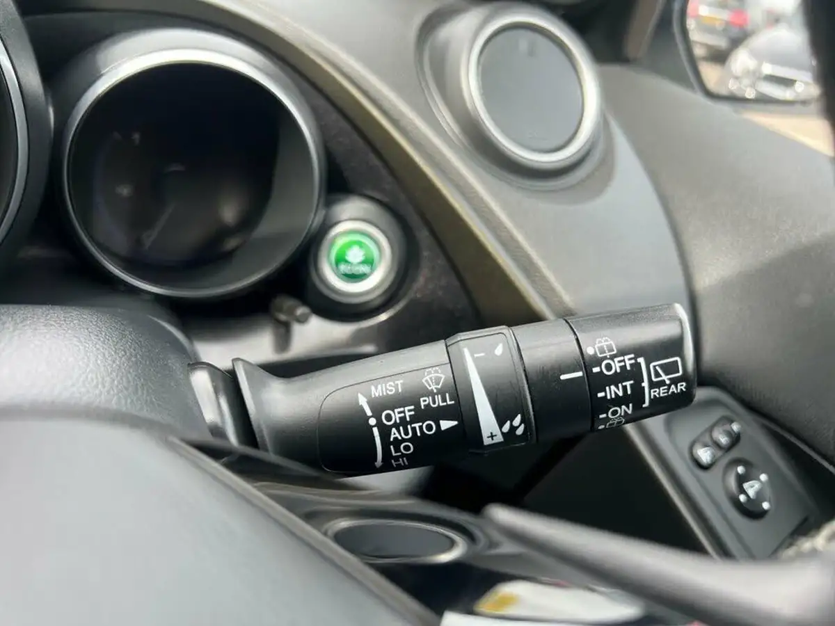 2014-honda-civic-16td-se-plus-tourer-big-19