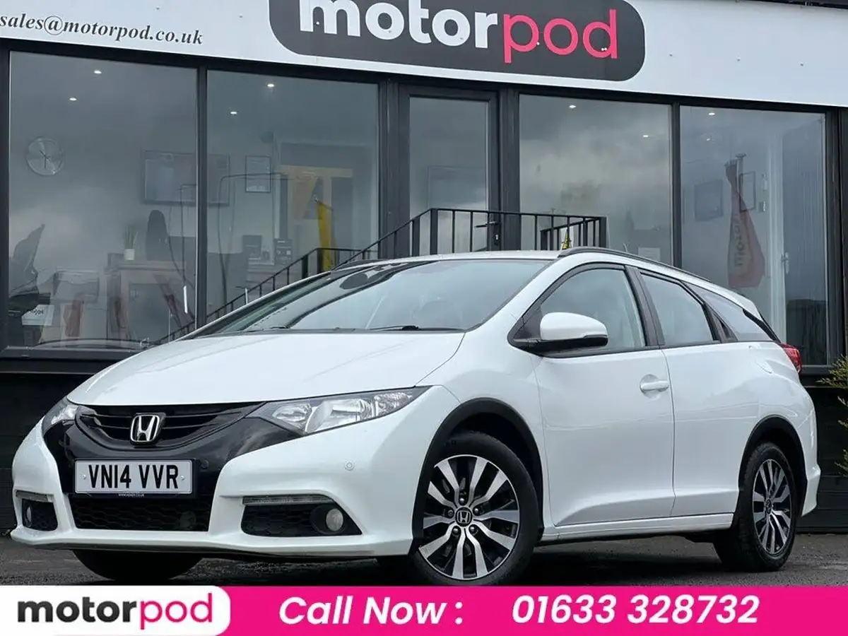 2014-honda-civic-16td-se-plus-tourer-big-0