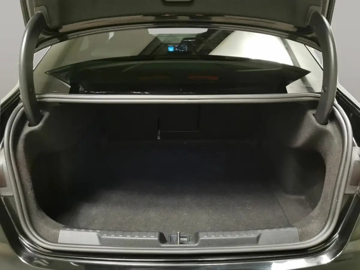 2021-audi-a3-10-30-tfsi-s-line-saloon-4d-tronic-big-30