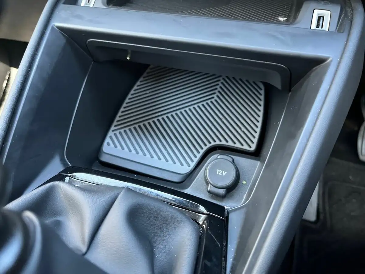 2022-citroen-c4-12-puretech-sense-plus-big-30
