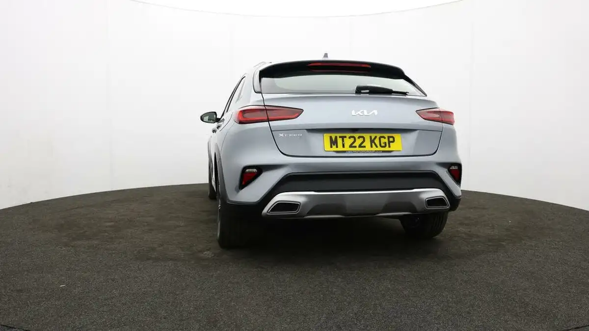 2022-kia-xceed-10-t-gdi-2-big-73