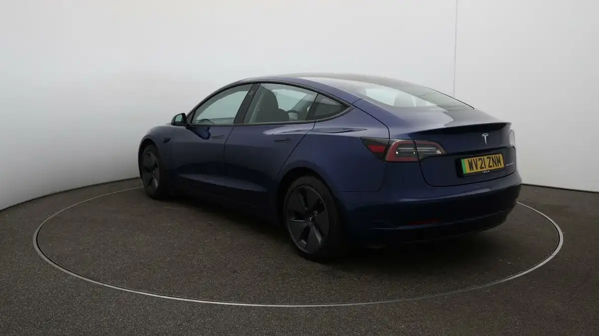 2021-tesla-model-3-e-long-range-4x4-big-52