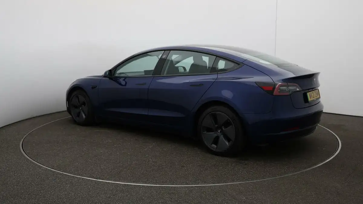 2021-tesla-model-3-e-long-range-4x4-big-25
