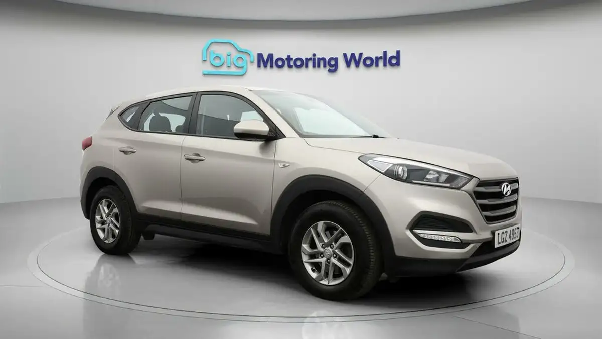 2018-hyundai-tucson-17crdi-blue-drive-s-big-0