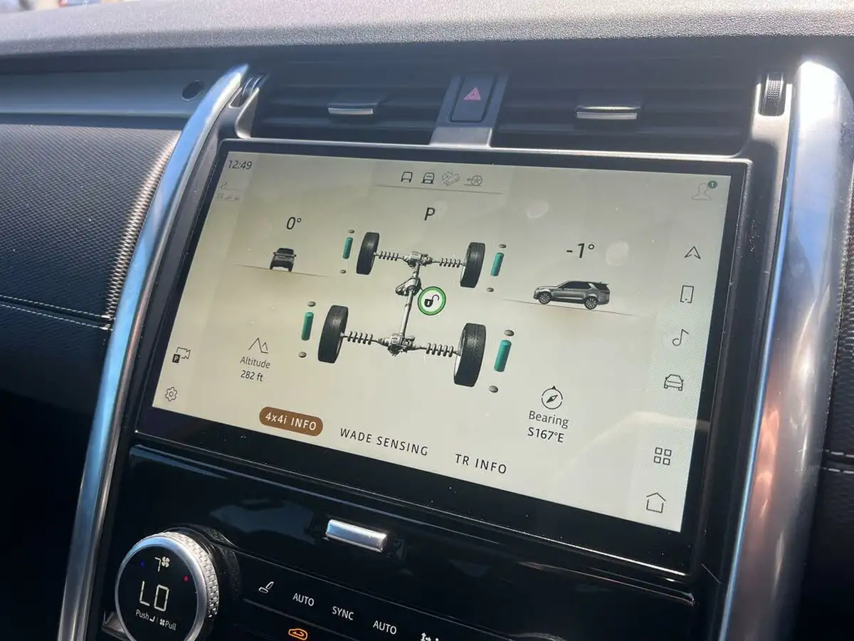 2021-land-rover-discovery-30-d250-r-dynamic-se-250ps-big-54