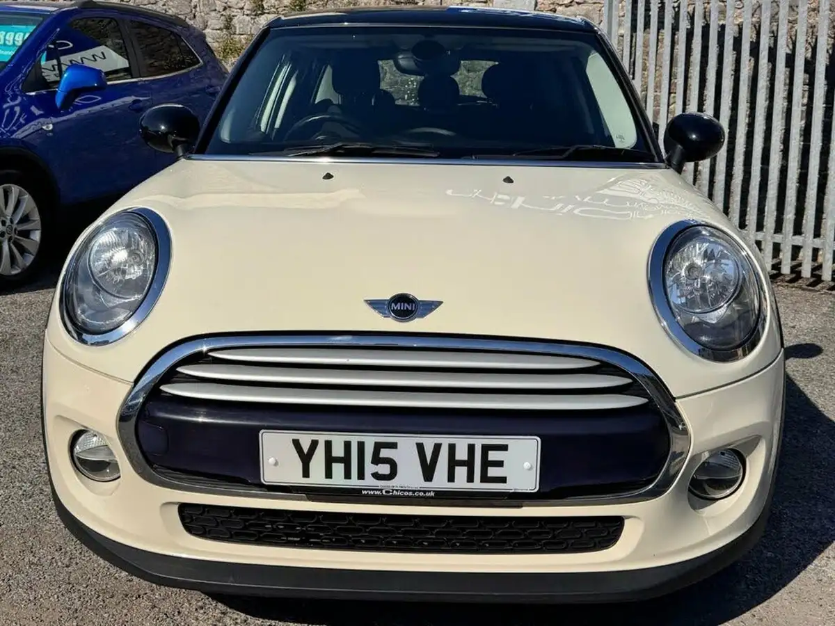 2015-mini-cooper-15-cooper-5d-auto-big-3