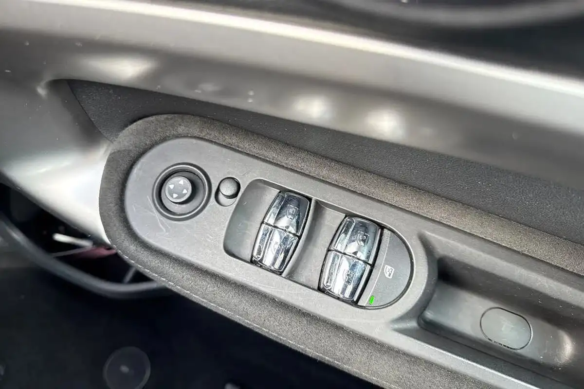 2022-mini-countryman-15-cooper-sport-comfortnav-plus-auto-big-43