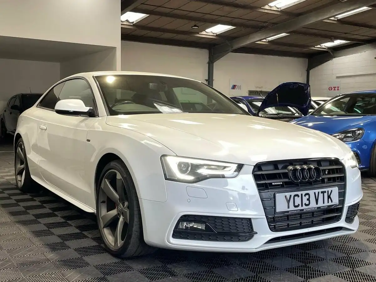 2013-audi-a5-20td-quattro-black-edition-coupe-2d-big-14
