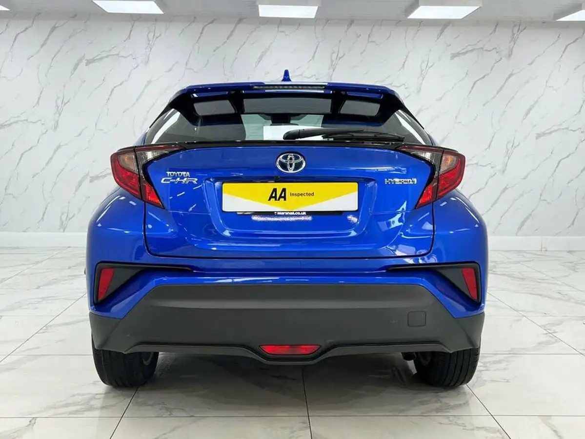 2022-toyota-c-hr-18-vvt-i-icon-big-7