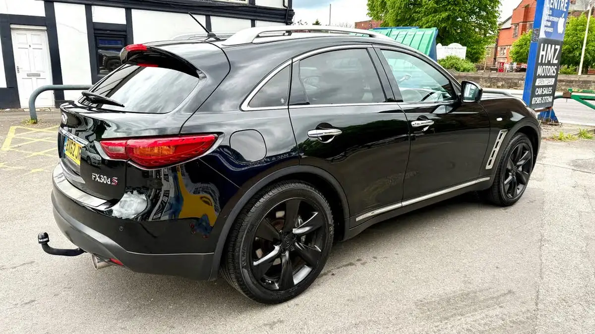 2012-infiniti-fx-30td-gt-big-6