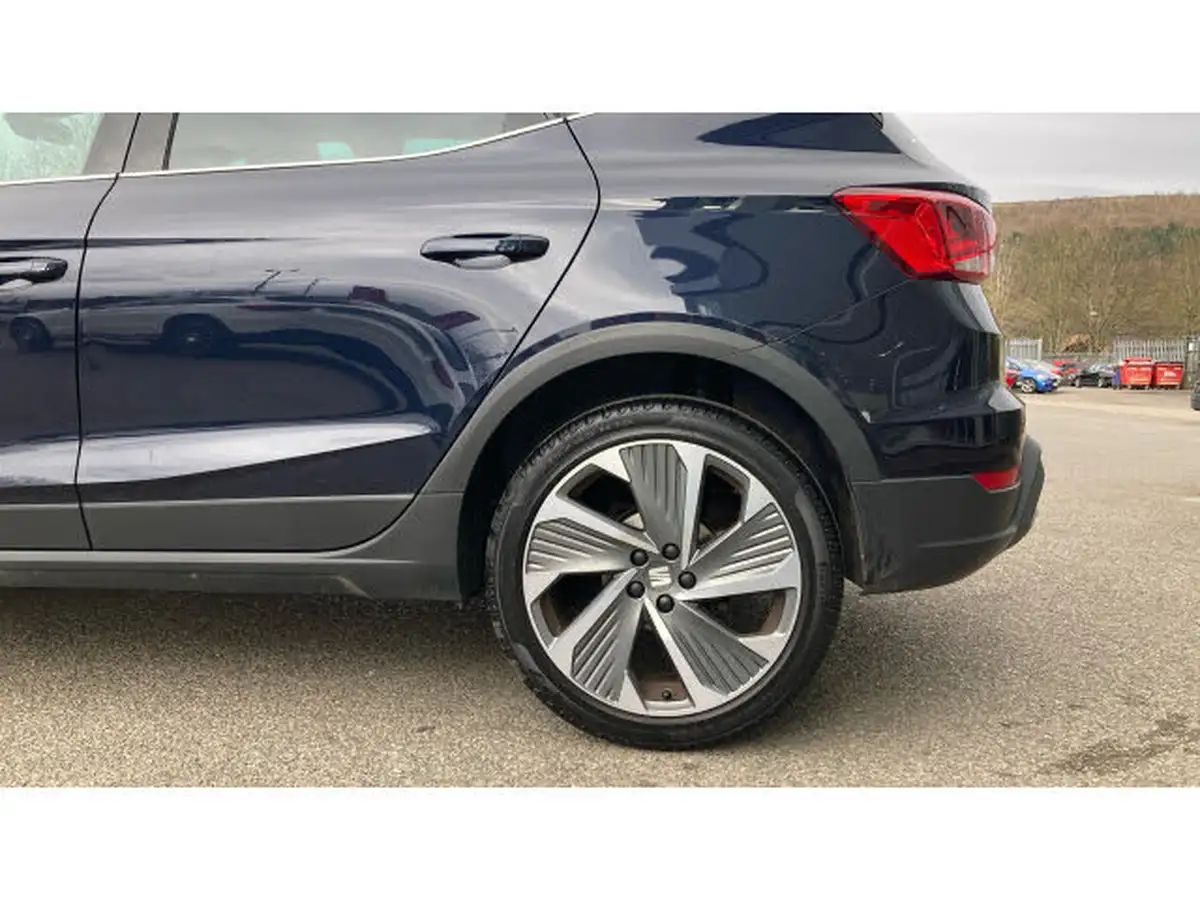 2022-seat-arona-10-tsi-fr-sport-dsg-big-22