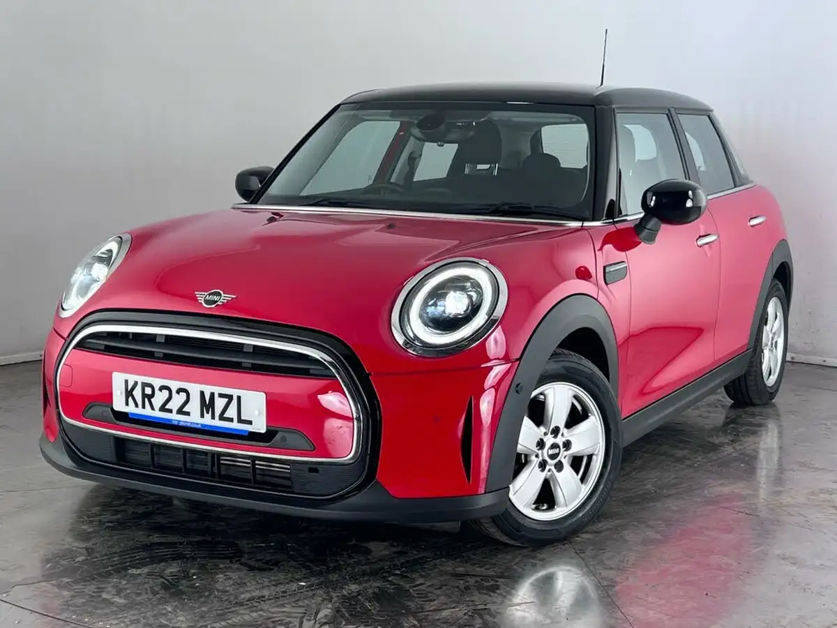 2022-mini-cooper-15-cooper-classic-hatchback-5d-big-33