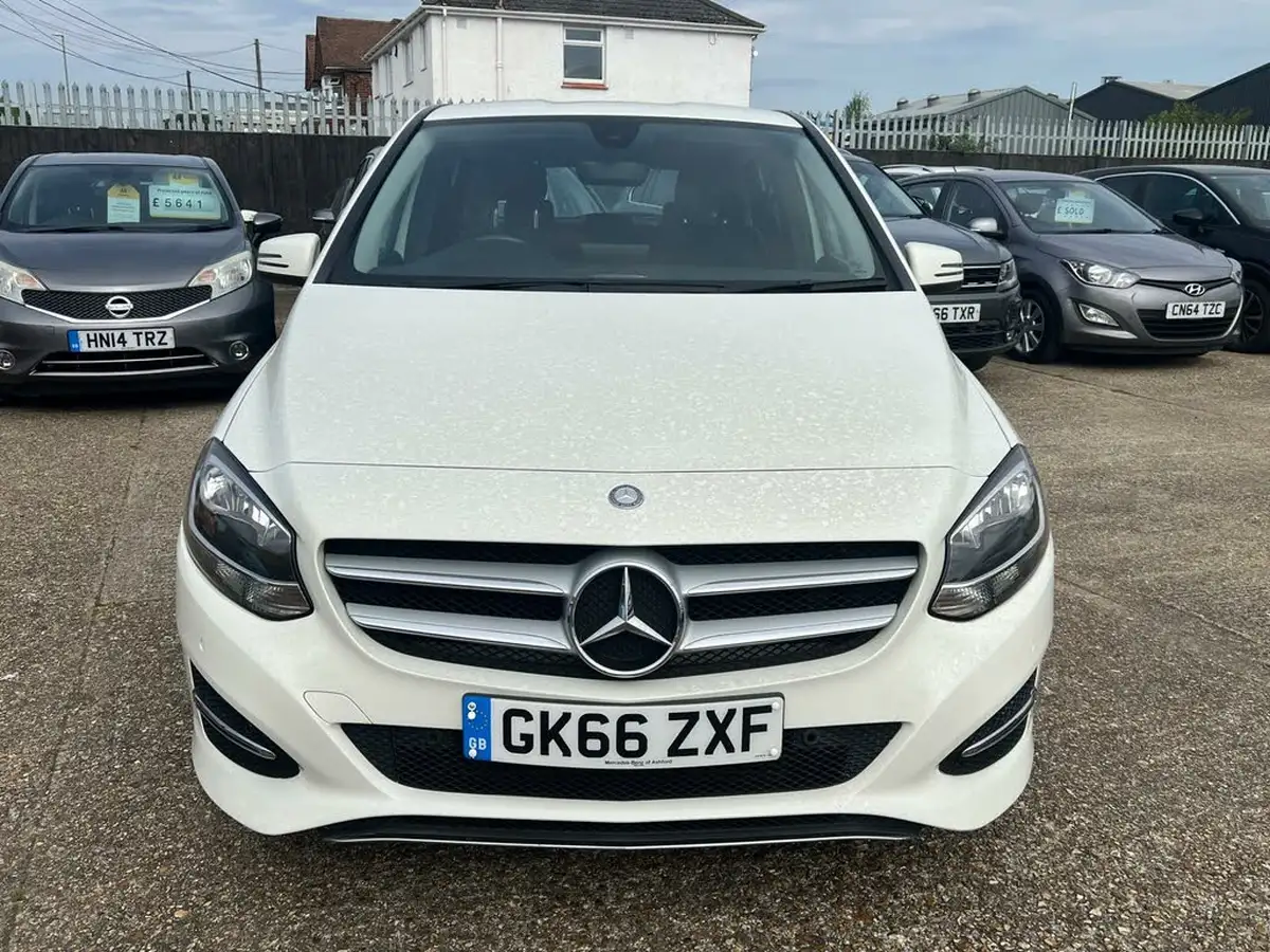 2016-mercedes-benz-b-class-21d-b220-sport-big-1