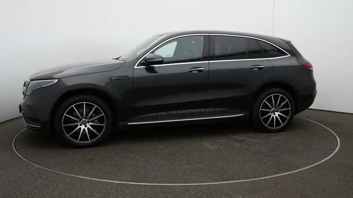 2022-mercedes-benz-eqc-e-eqc-400-amg-line-big-58