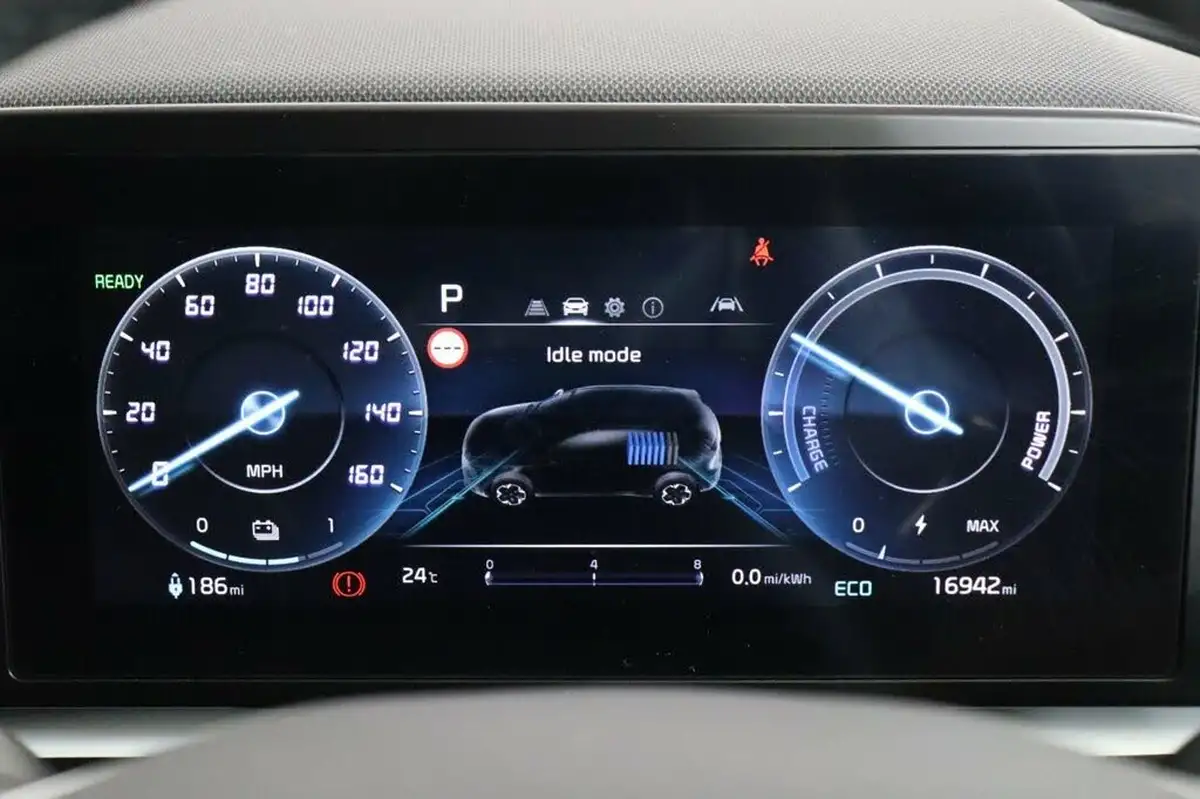 2023-kia-e-niro-ev-2-64-big-15