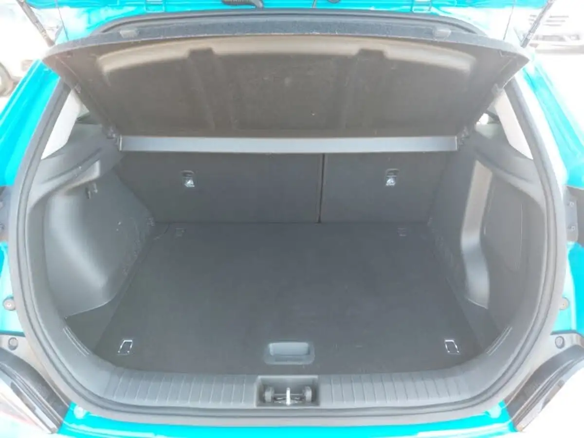 2021-hyundai-kona-e-premium-204ps-64kwh-7kw-obc-big-7