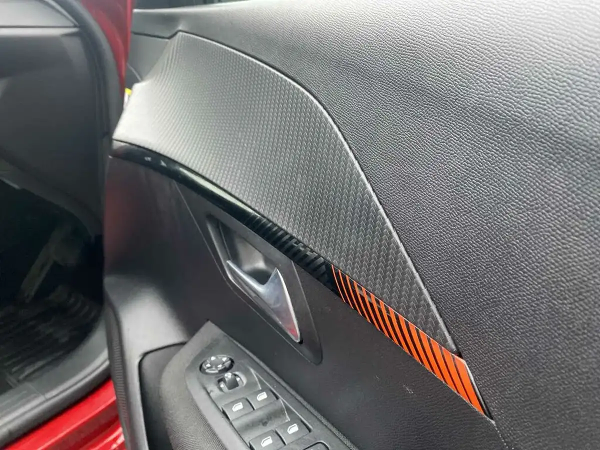 2023-peugeot-208-12-puretech-active-premium-100ps-eat8-big-25