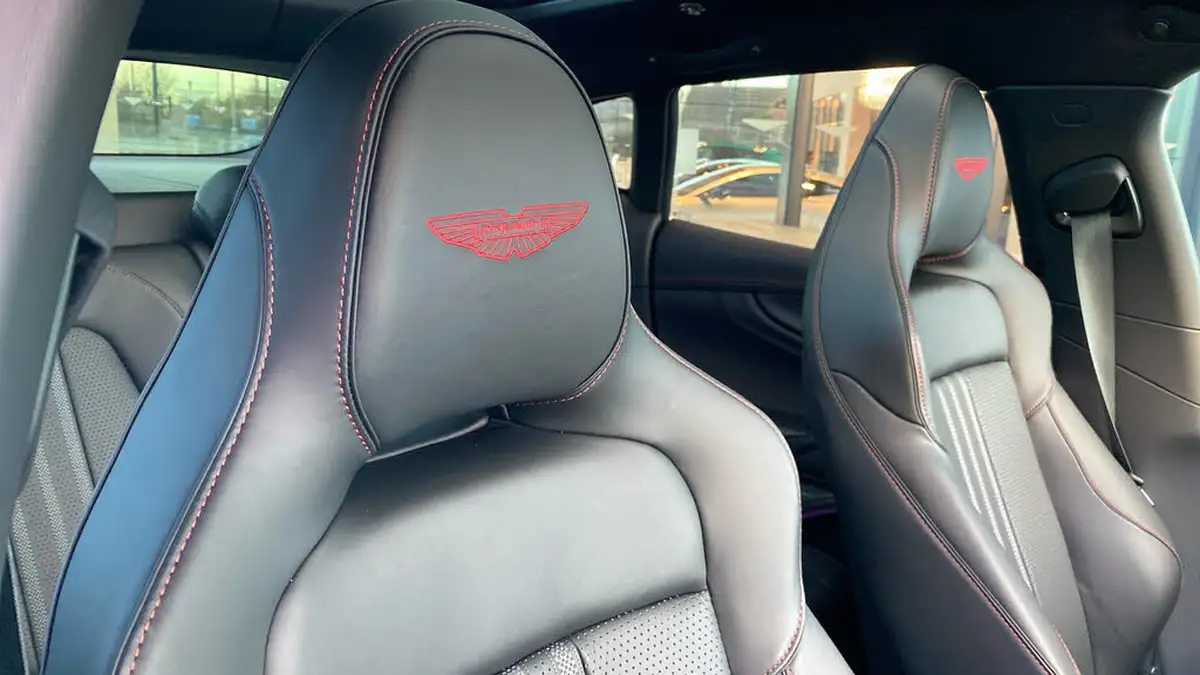 2024-aston-martin-dbx-40-v8-big-4