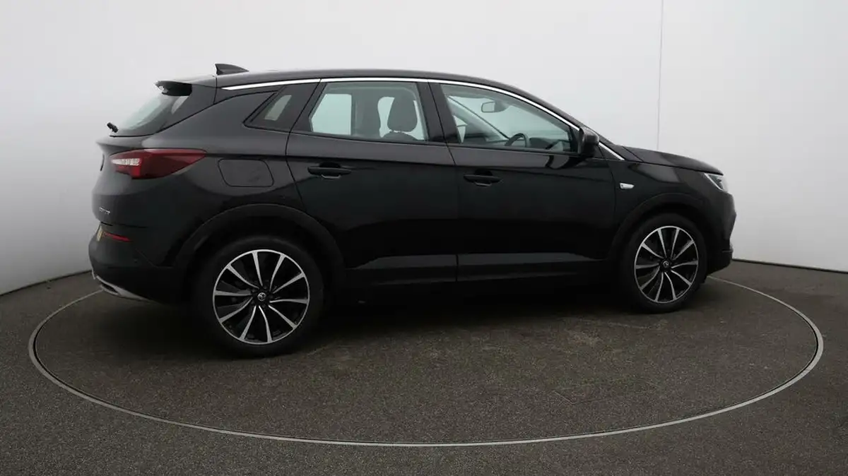 2021-vauxhall-grandland-x-15td-elite-nav-big-45