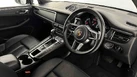 2019-porsche-macan-20-small-13