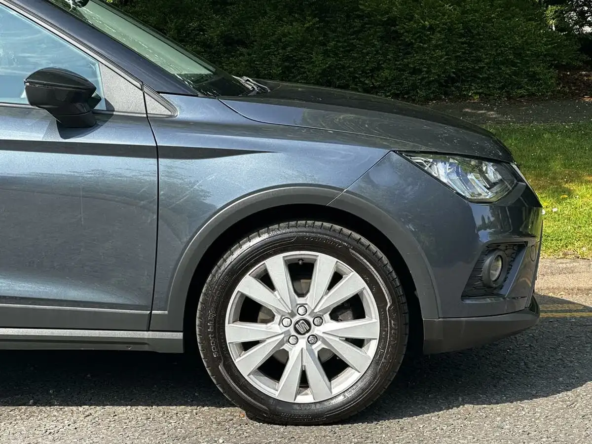 2021-seat-arona-10-tsi-evo-se-technology-big-5