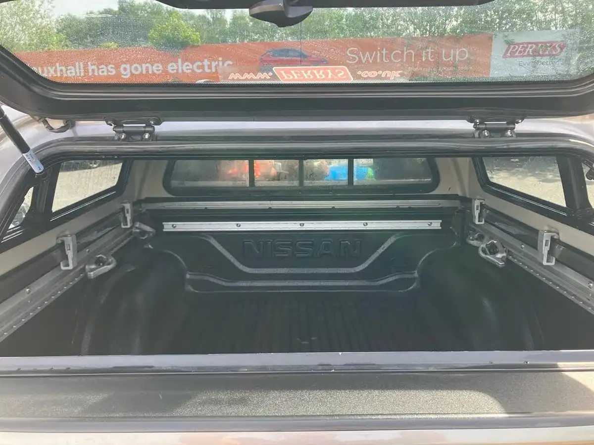 2021-nissan-navara-23dci-tt-n-guard-8-navileathersunroof-auto-big-19