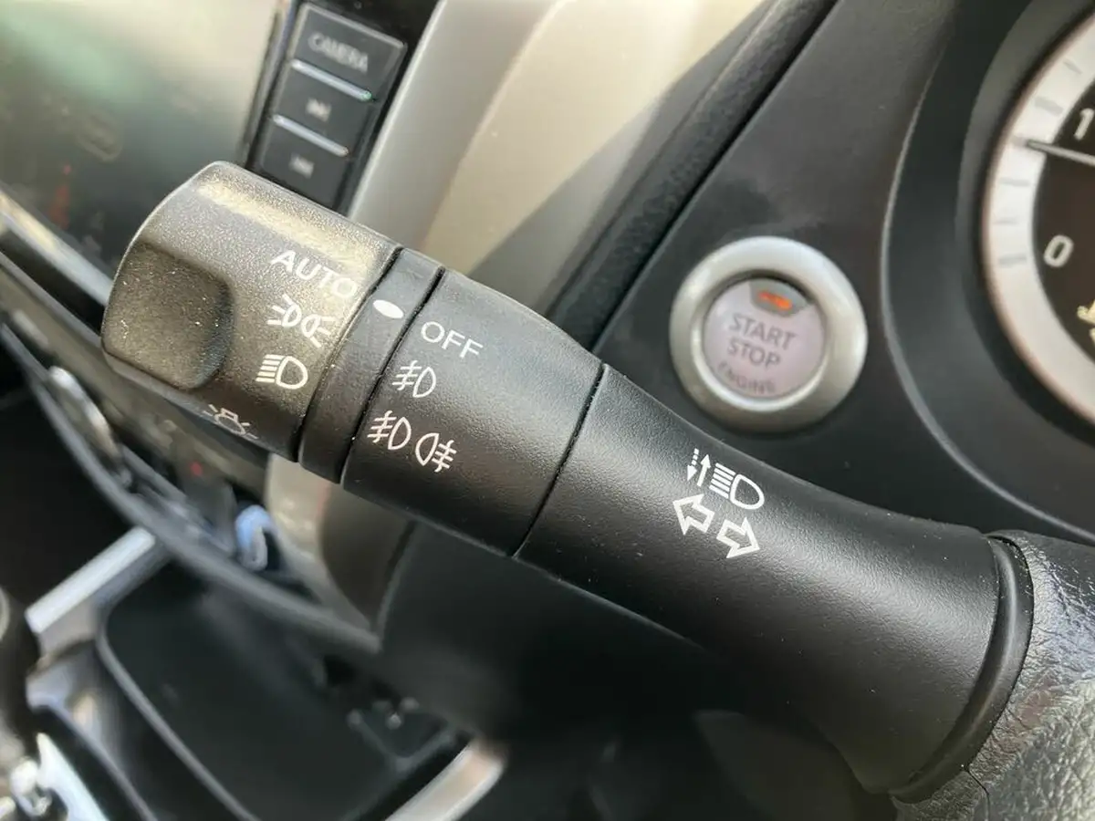 2021-nissan-navara-23dci-tt-n-guard-8-navileathersunroof-auto-big-45