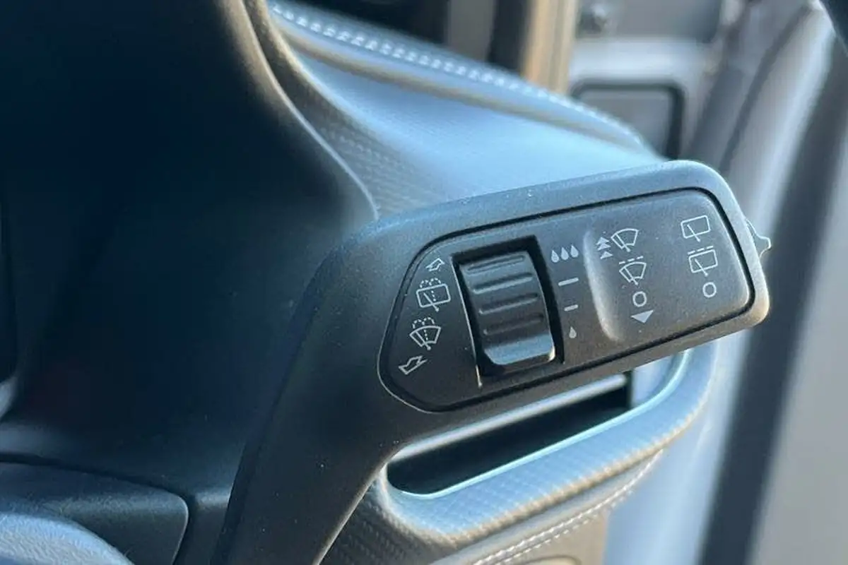 2023-ford-puma-suv-10-st-line-vignale-155ps-auto-big-14