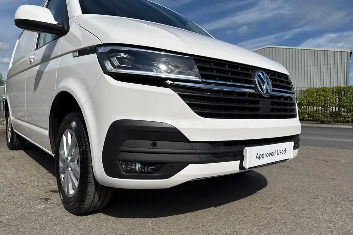 2024-volkswagen-transporter-big-25