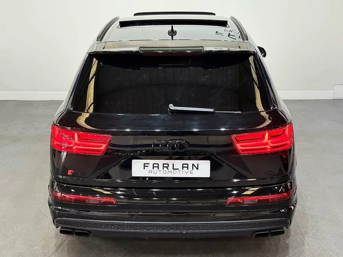 2017-audi-sq7-40bitdi-v8-big-24